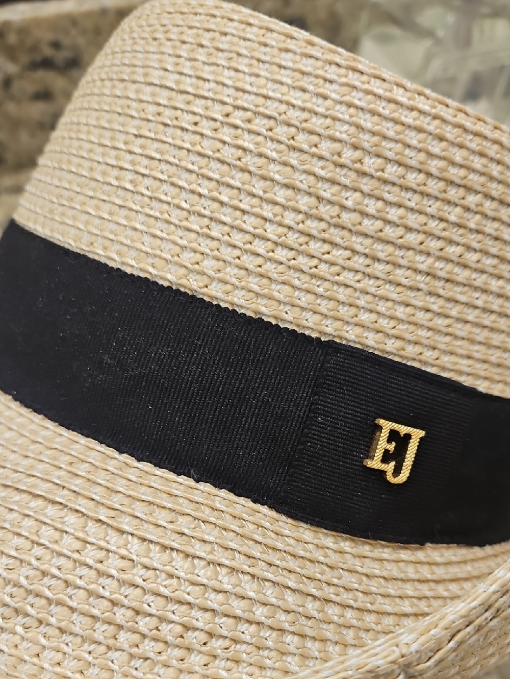 Eric Javits Straw Fedora in Natural with Black Band New - Picture 14 of 15